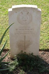Ismailia War Memorial Cemetery - Matthews, W